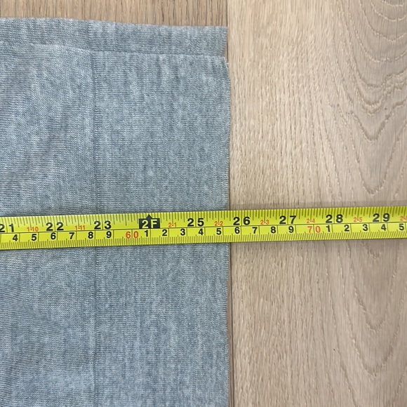 EUC French Connection V Neck Sweater - SIZE M - Picture 5 of 9